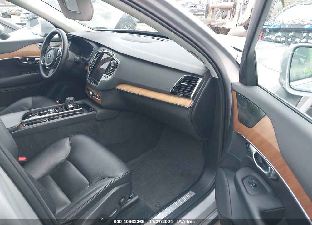 2023 VOLVO XC90 B5 PLUS VIN: YV4L12PN4P1945039