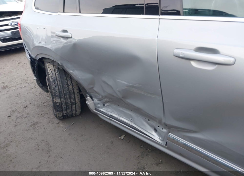 2023 VOLVO XC90 B5 PLUS VIN: YV4L12PN4P1945039