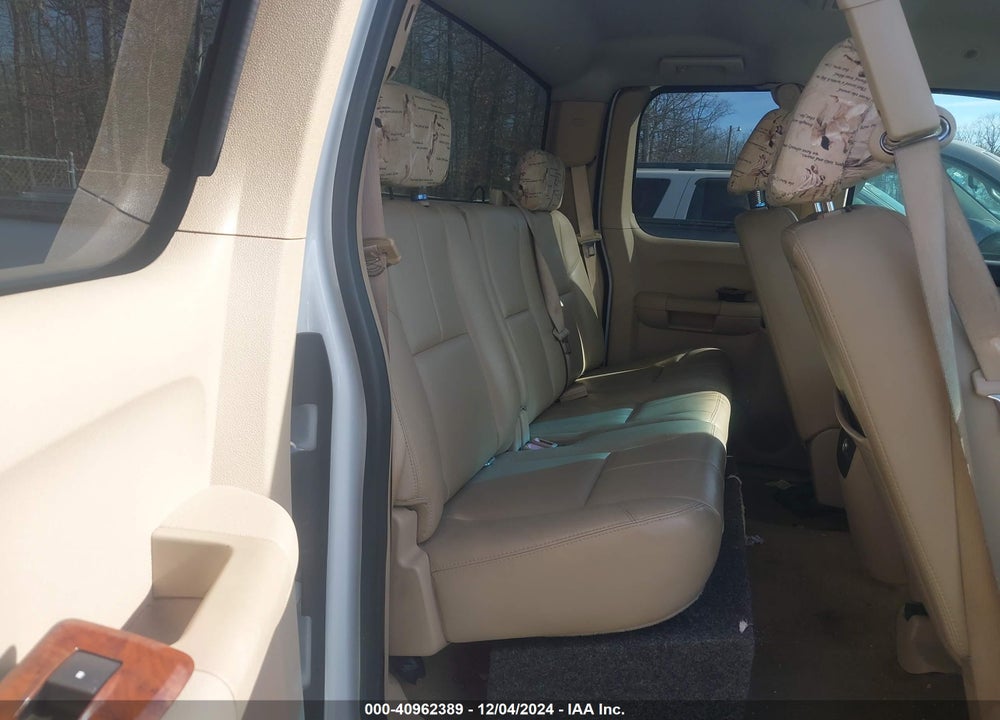 2007 CHEVROLET SILVERADO 1500 LTZ VIN: 2GCEK19J571694555