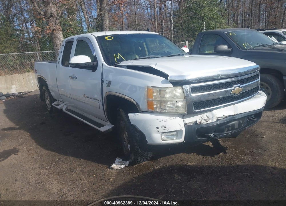 2007 CHEVROLET SILVERADO 1500 LTZ VIN: 2GCEK19J571694555