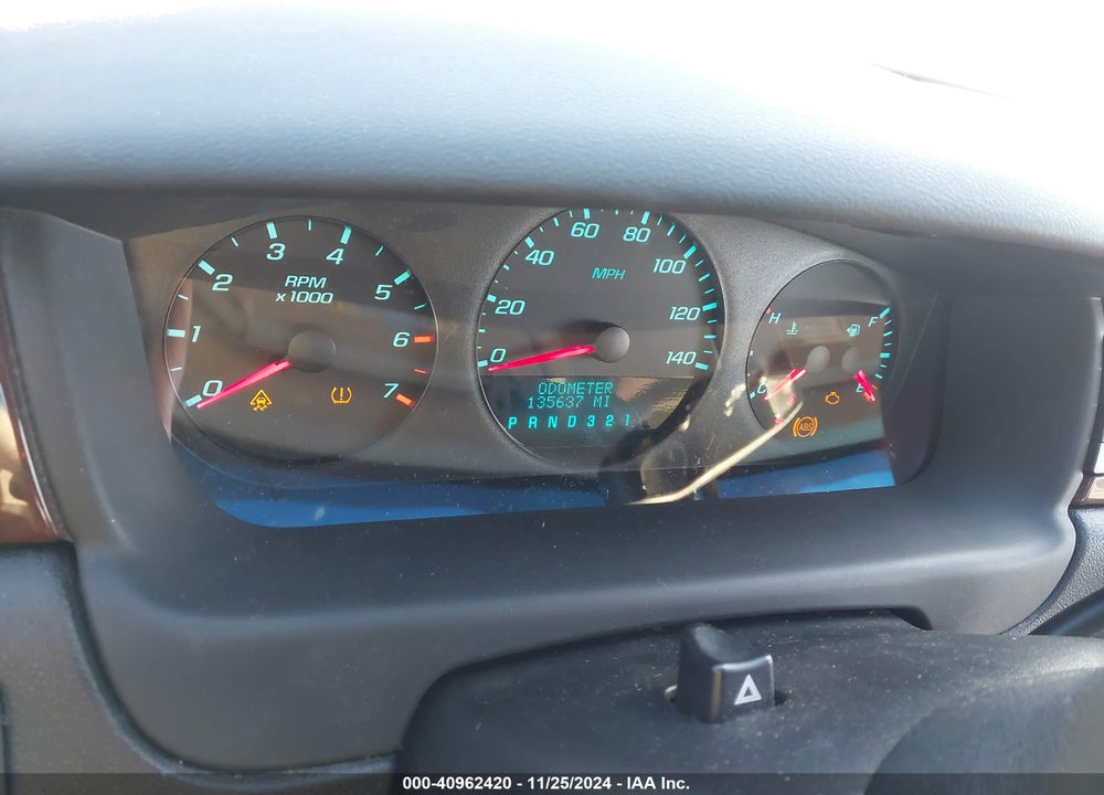 2010 CHEVROLET IMPALA LS VIN: 2G1WA5ENXA1196097