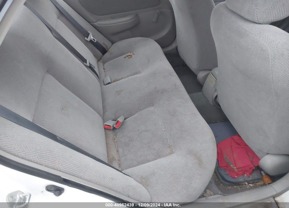 2000 CHEVROLET GEO PRIZM LSI VIN: 1Y1SK5282YZ417674