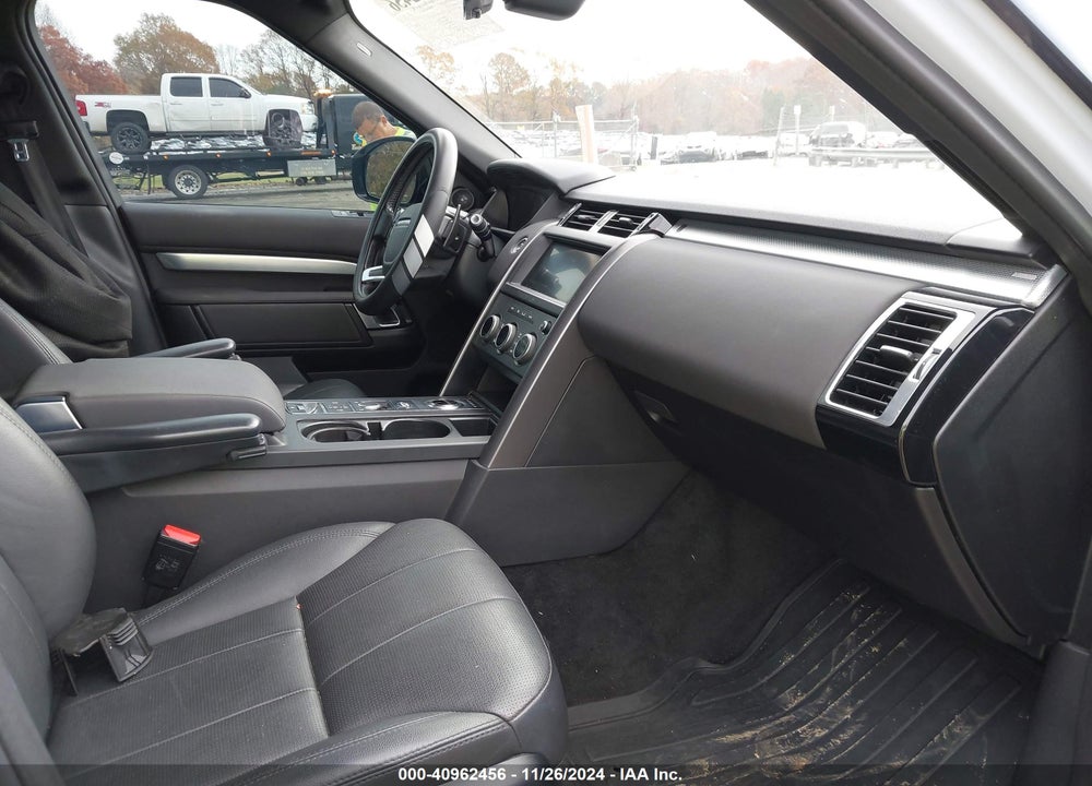 2020 LAND ROVER DISCOVERY LANDMARK EDITION VIN: SALRU2RVXL2434031