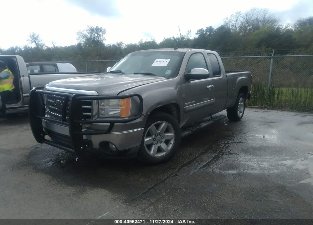 2013 GMC SIERRA 1500 SLE VIN: 1GTR1VE07DZ104755