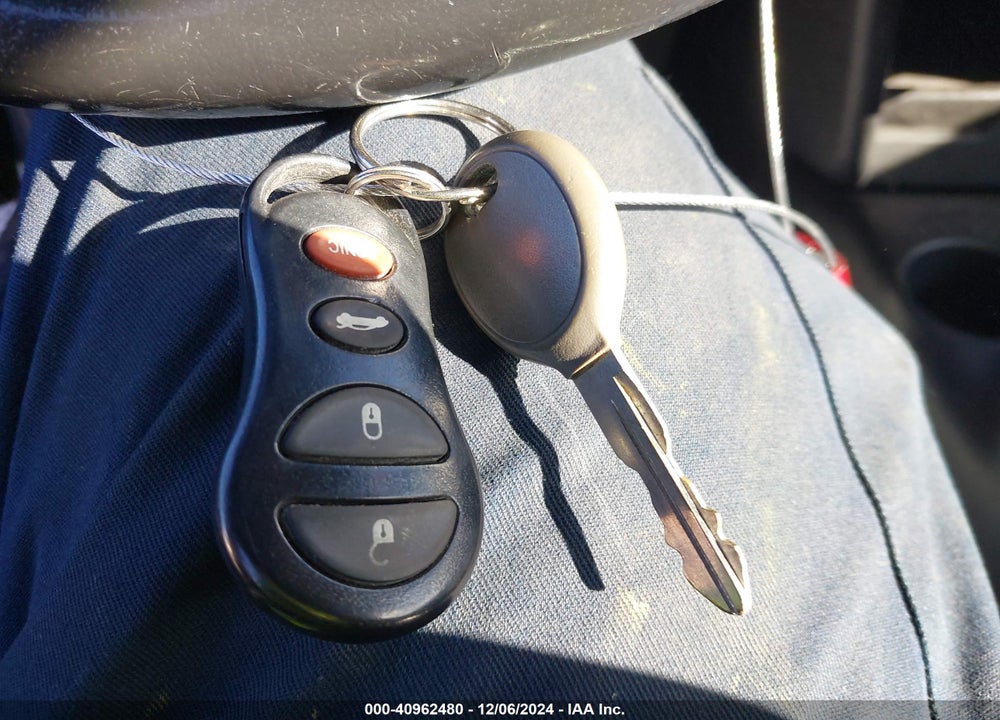 2006 CHRYSLER SEBRING TOURING VIN: 1C3EL55R06N260089