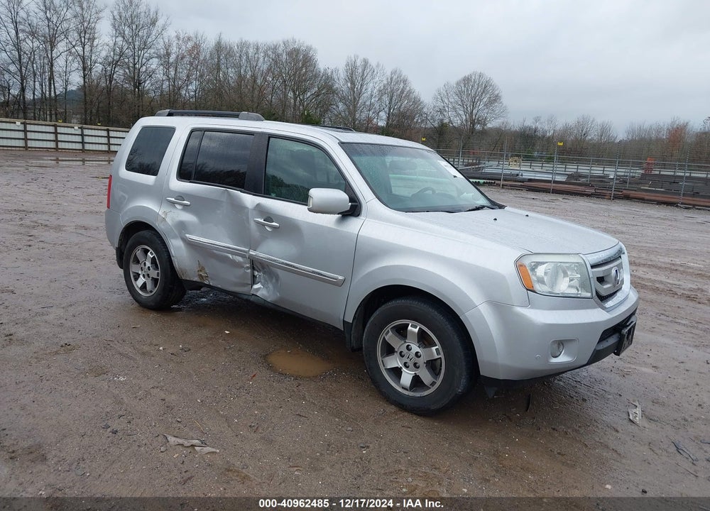 2010 HONDA PILOT TOURING VIN: 5FNYF4H99AB039510