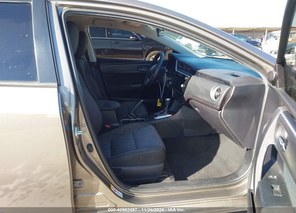 2017 TOYOTA COROLLA LE VIN: 2T1BURHE1HC750929