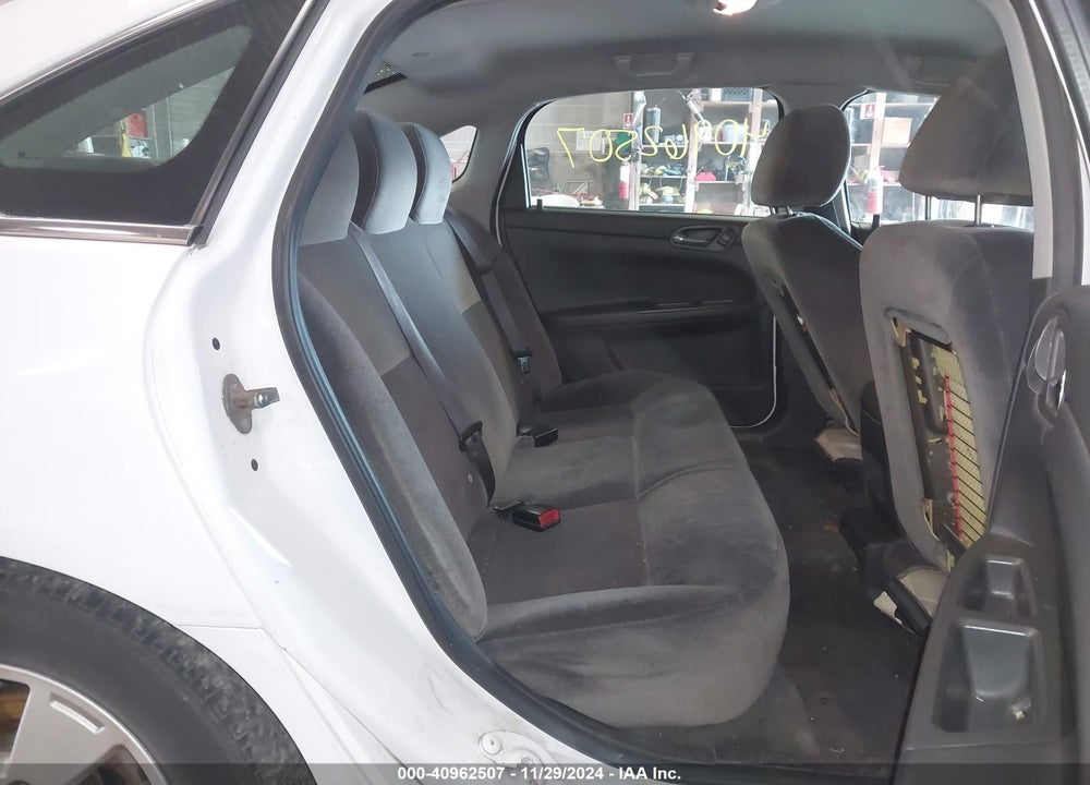2011 CHEVROLET IMPALA LT VIN: 2G1WG5EK8B1333320