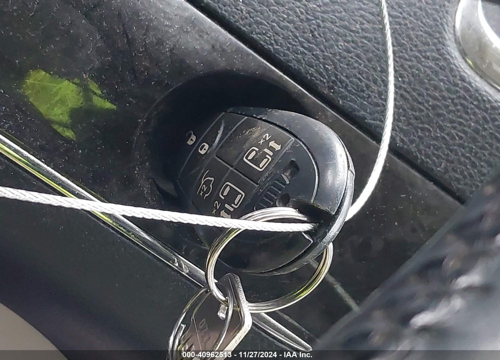 2012 CHRYSLER TOWN & COUNTRY TOURING VIN: 2C4RC1BG1CR208378