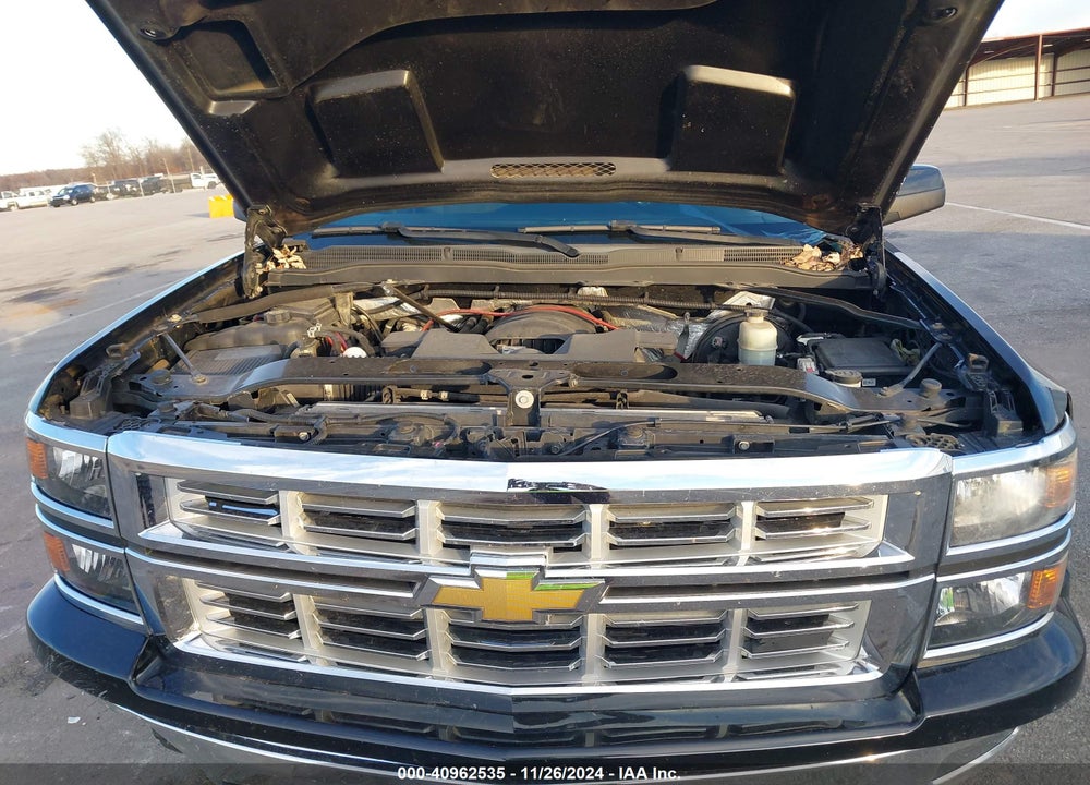 2015 CHEVROLET SILVERADO 1500 1LT VIN: 1GCVKREC0FZ157801