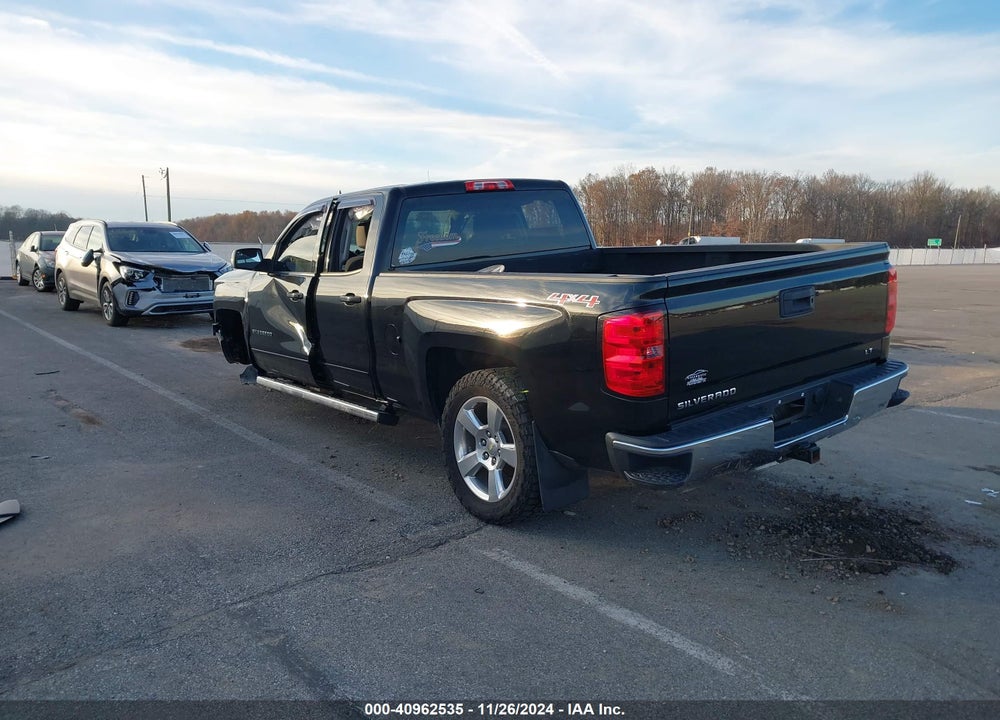 2015 CHEVROLET SILVERADO 1500 1LT VIN: 1GCVKREC0FZ157801