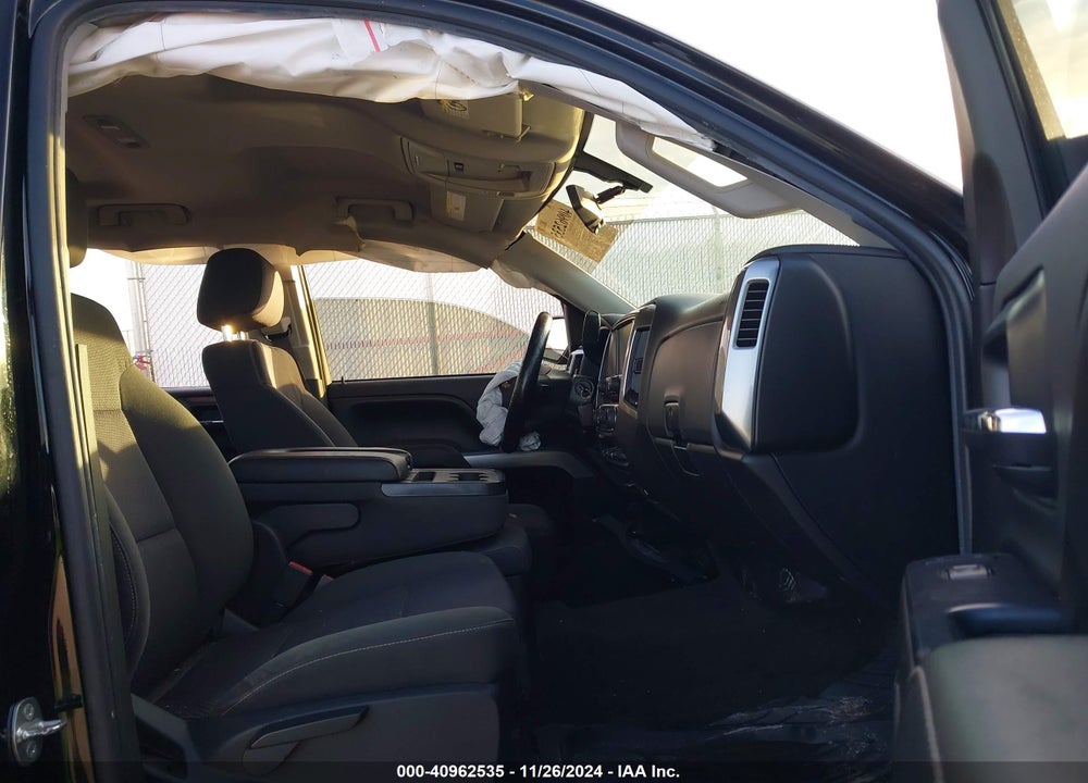 2015 CHEVROLET SILVERADO 1500 1LT VIN: 1GCVKREC0FZ157801