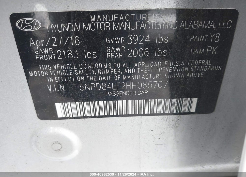 2017 HYUNDAI ELANTRA SE VIN: 5NPD84LF2HH065707
