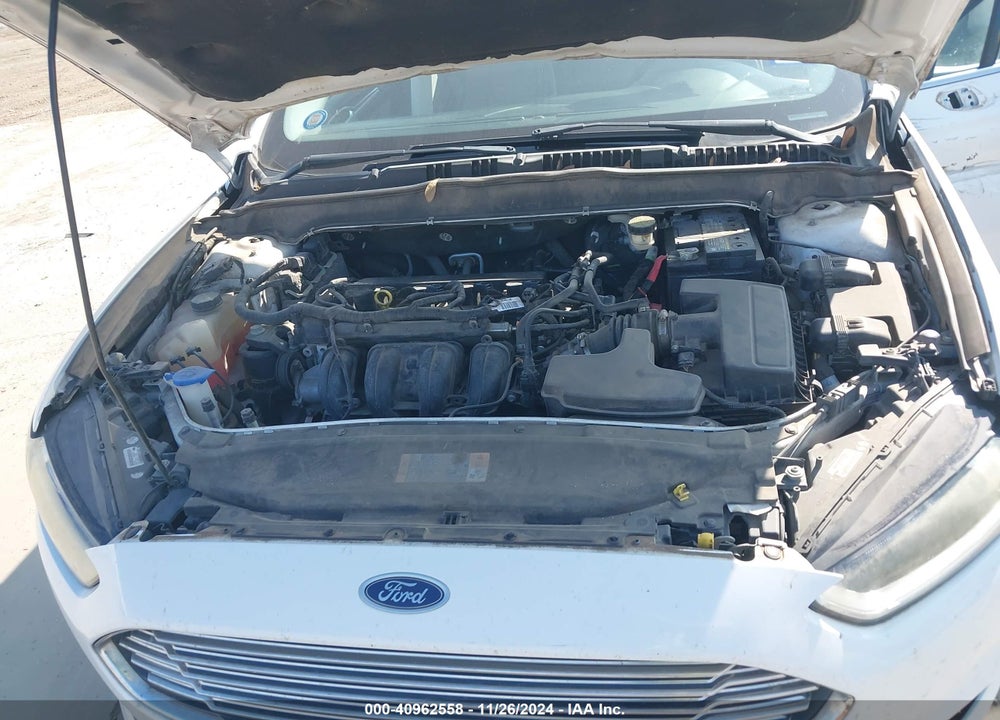 2013 FORD FUSION S VIN: 3FA6P0G70DR205404