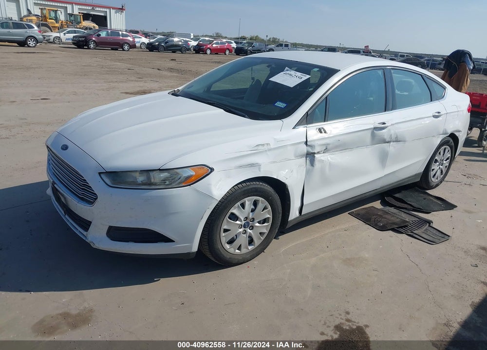 2013 FORD FUSION S VIN: 3FA6P0G70DR205404