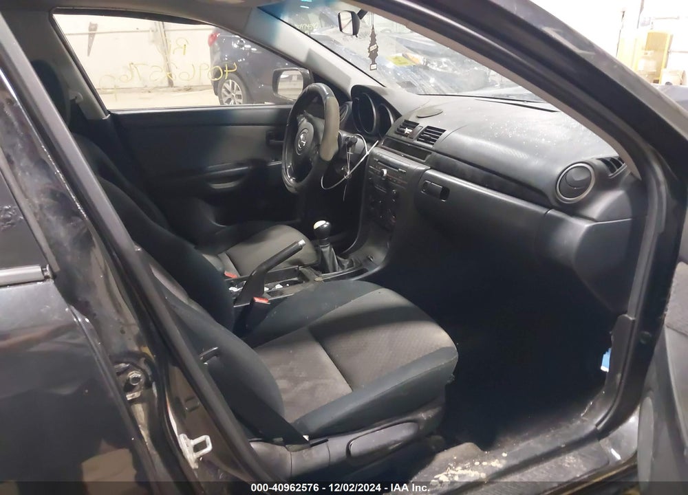 2006 MAZDA 3 I VIN: JM1BK32F161536755