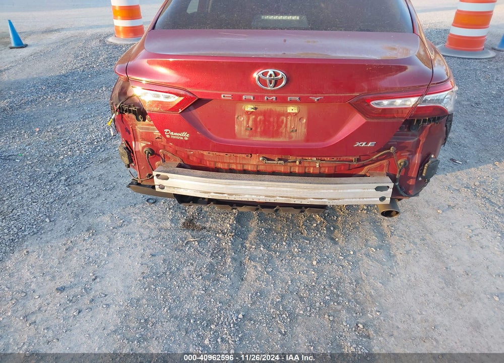 2020 TOYOTA CAMRY XLE VIN: 4T1F11AK1LU503641