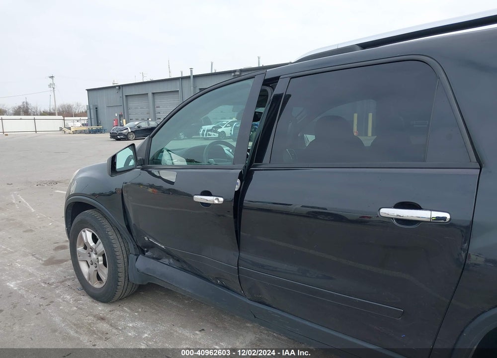2008 GMC ACADIA SLE-1 VIN: 1GKER13728J151913