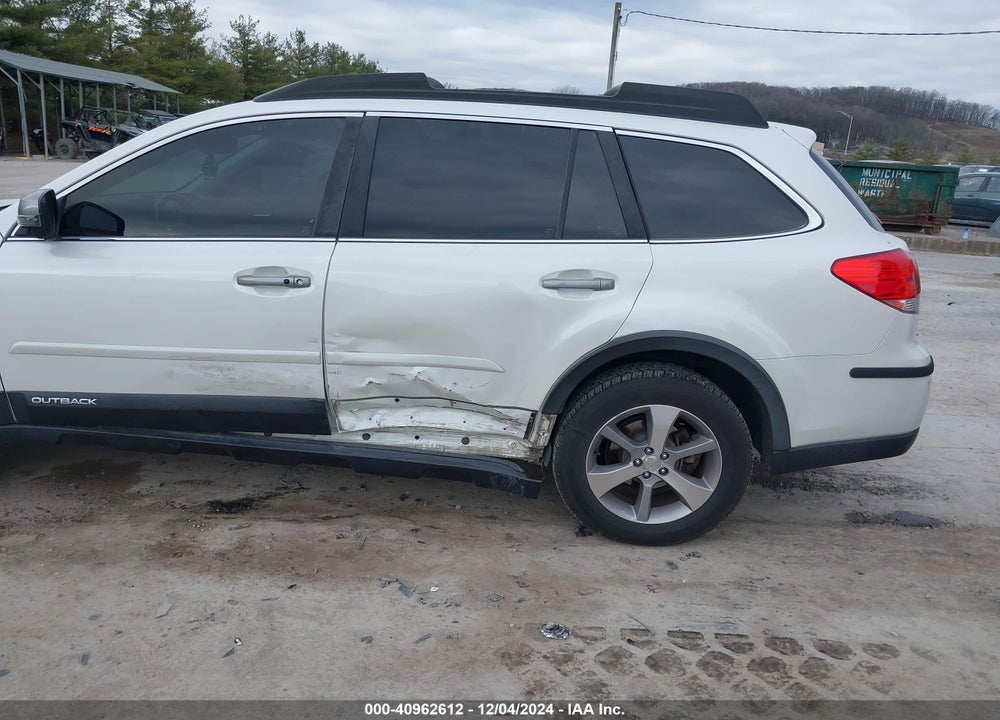 2013 SUBARU OUTBACK 2.5I LIMITED VIN: 4S4BRBSC8D3273530