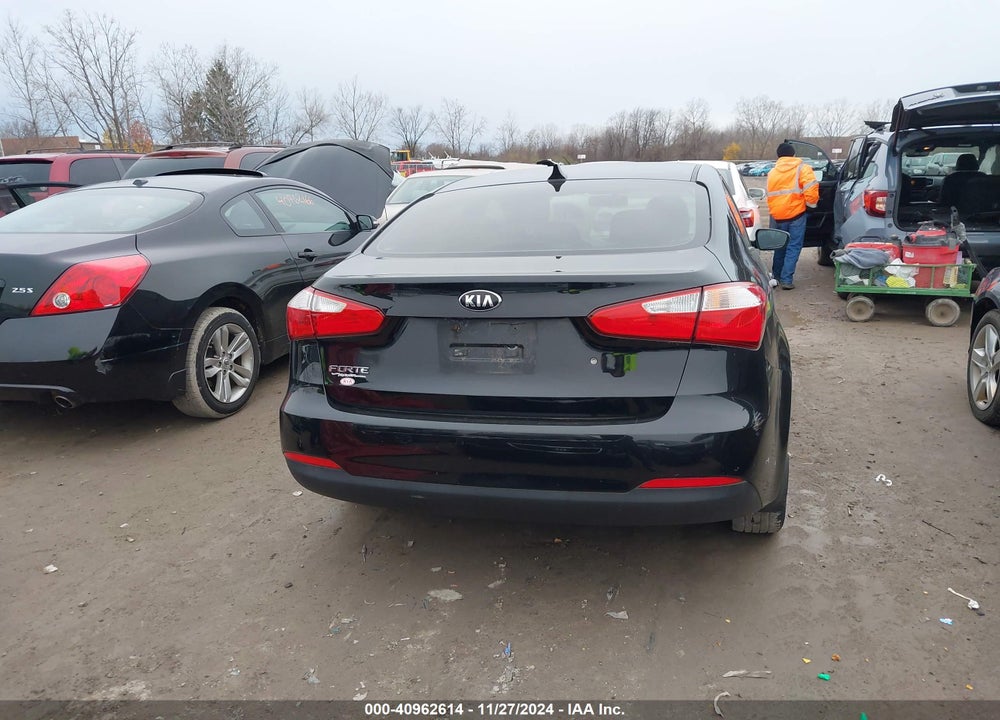 2014 KIA FORTE LX VIN: KNAFK4A69E5162165