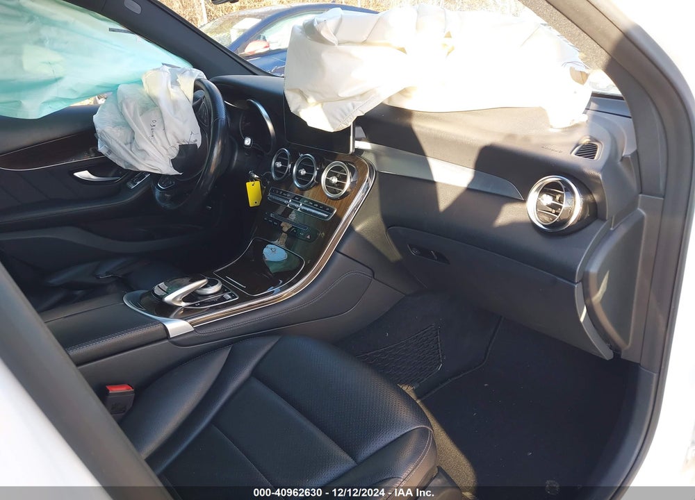 2019 MERCEDES-BENZ GLC 300 4MATIC VIN: WDC0G4KB3KV138665