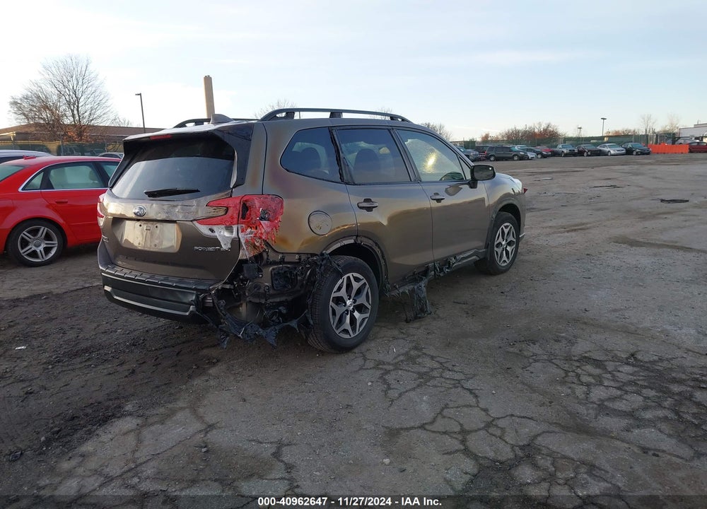 2023 SUBARU FORESTER PREMIUM VIN: JF2SKAEC4PH522882