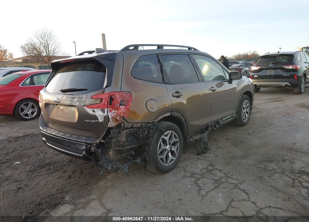 2023 SUBARU FORESTER PREMIUM VIN: JF2SKAEC4PH522882