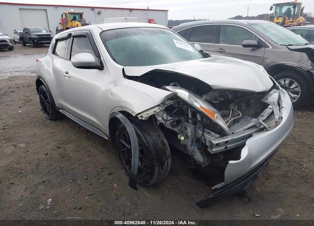2014 NISSAN JUKE SV VIN: JN8AF5MR7ET351443
