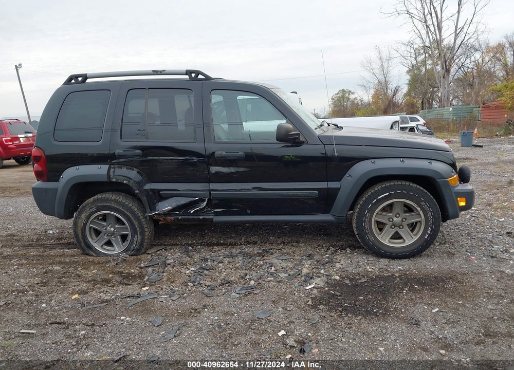 2005 JEEP LIBERTY RENEGADE VIN: 1J4GL38K25W723196