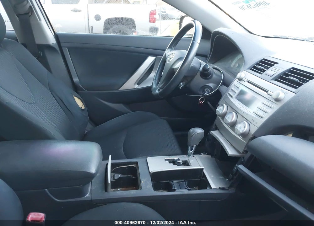 2011 TOYOTA CAMRY SE VIN: 4T1BF3EK8BU209061