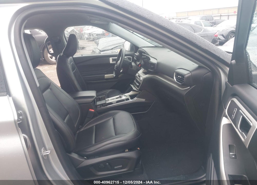 2023 FORD EXPLORER VIN: 1FMSK7DH8PGA07528