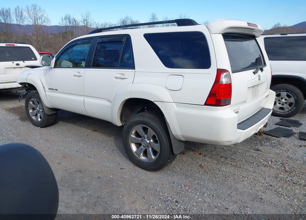 2007 TOYOTA 4RUNNER LIMITED V6 VIN: JTEBU17R870121503