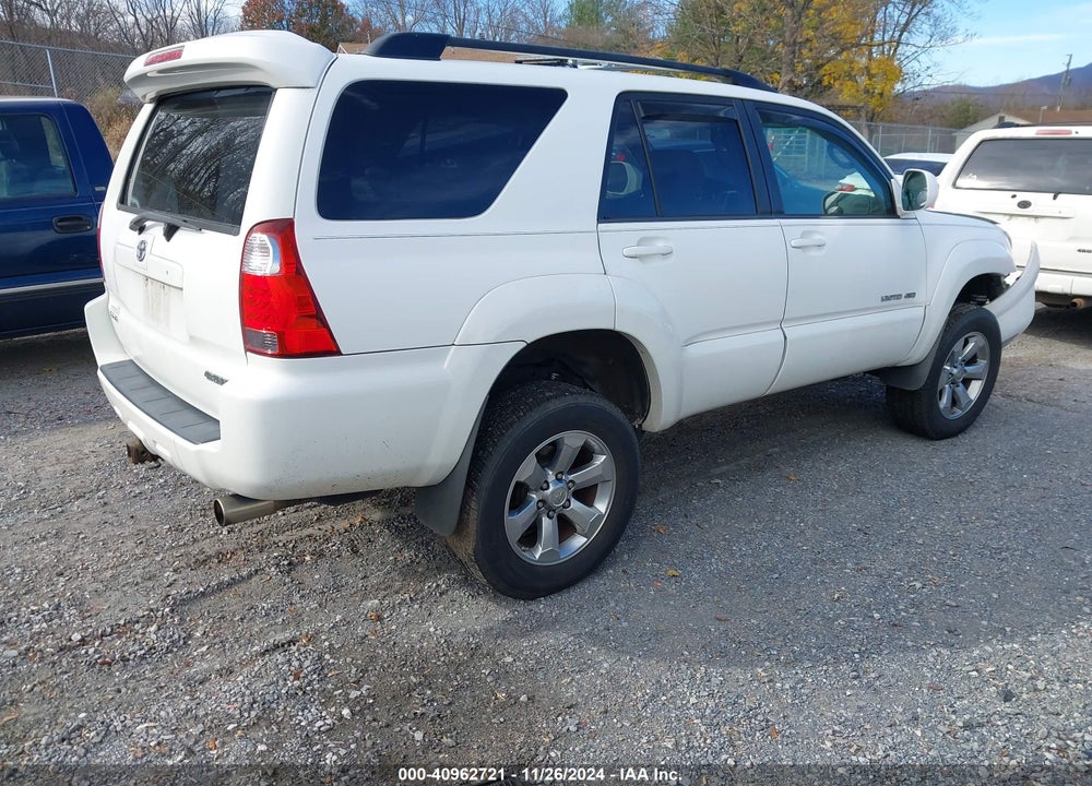 2007 TOYOTA 4RUNNER LIMITED V6 VIN: JTEBU17R870121503