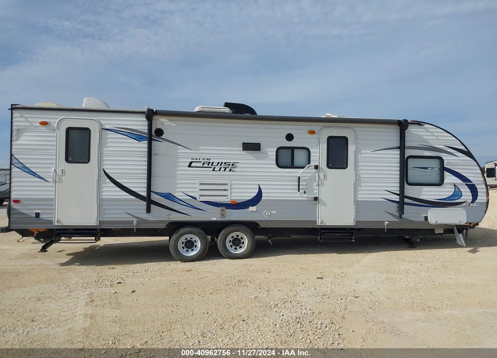 2015 FOREST RIVER SALEM CRUISE 262BHXL VIN: 4X4TSMB24F7405415