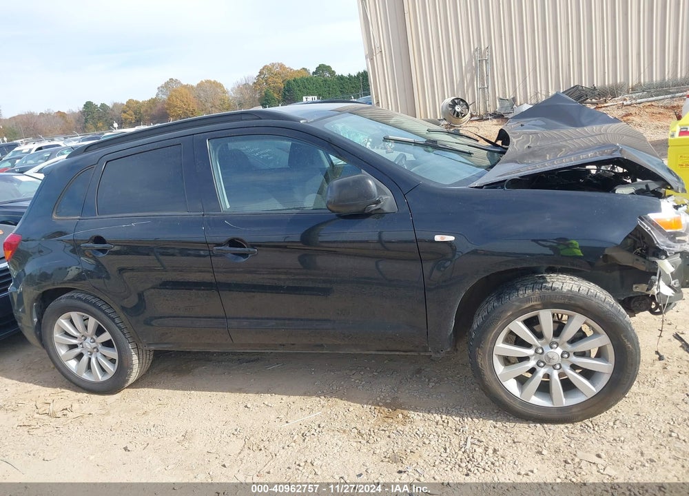 2011 MITSUBISHI OUTLANDER SPORT SE VIN: JA4AR4AU3BZ012137