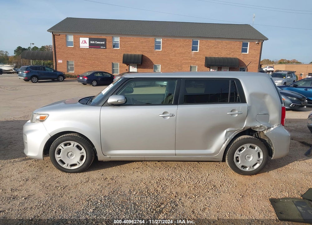 2013 SCION XB VIN: JTLZE4FE4DJ032716