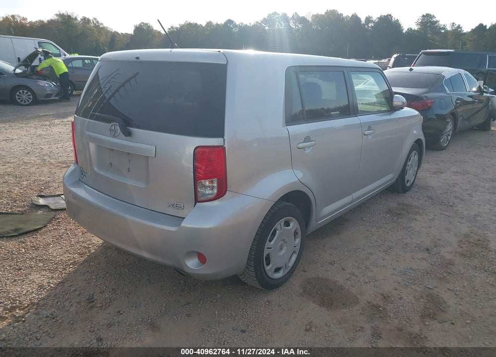 2013 SCION XB VIN: JTLZE4FE4DJ032716