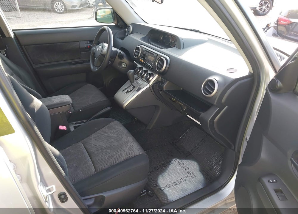 2013 SCION XB VIN: JTLZE4FE4DJ032716
