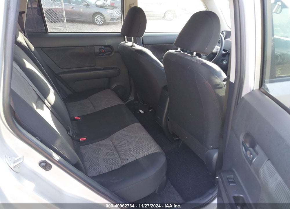 2013 SCION XB VIN: JTLZE4FE4DJ032716