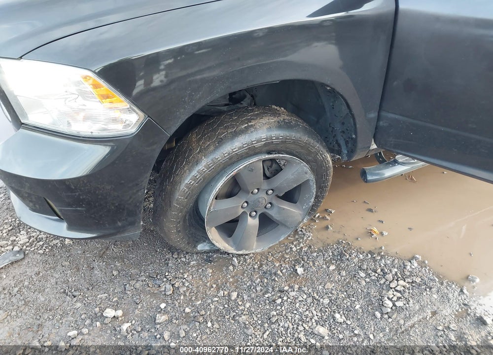2015 RAM 1500 EXPRESS VIN: 1C6RR7FG8FS718233