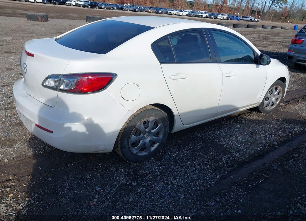 2012 MAZDA 3 I SPORT VIN: JM1BL1UG3C1517997