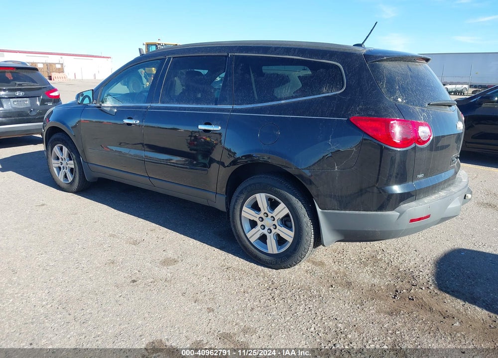 2011 CHEVROLET TRAVERSE 1LT VIN: 1GNKVGED9BJ304608