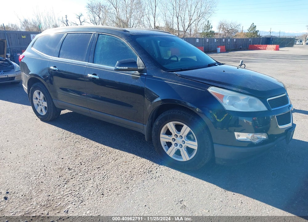 2011 CHEVROLET TRAVERSE 1LT VIN: 1GNKVGED9BJ304608