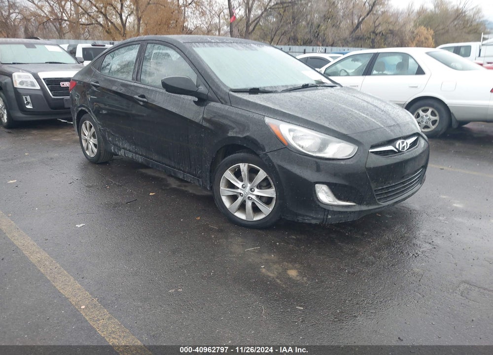 2013 HYUNDAI ACCENT GLS VIN: KMHCU4AE8DU463145