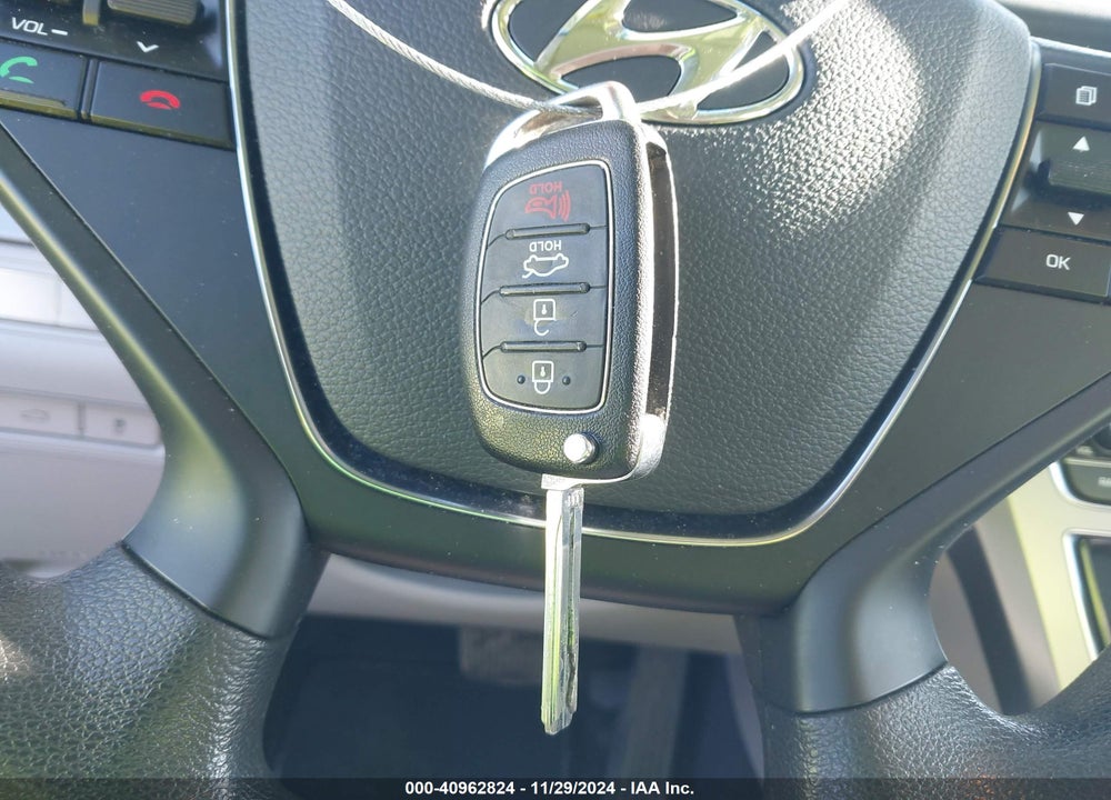 2017 HYUNDAI SONATA ECO VIN: 5NPE24AAXHH459663