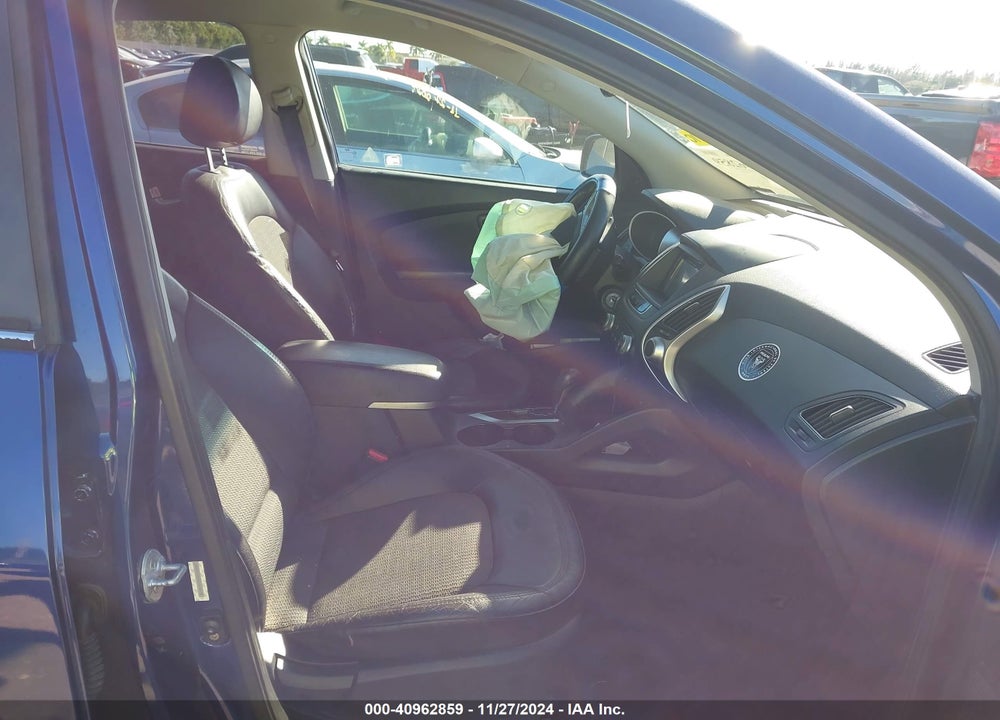 2013 HYUNDAI TUCSON GLS VIN: KM8JU3AC6DU648438