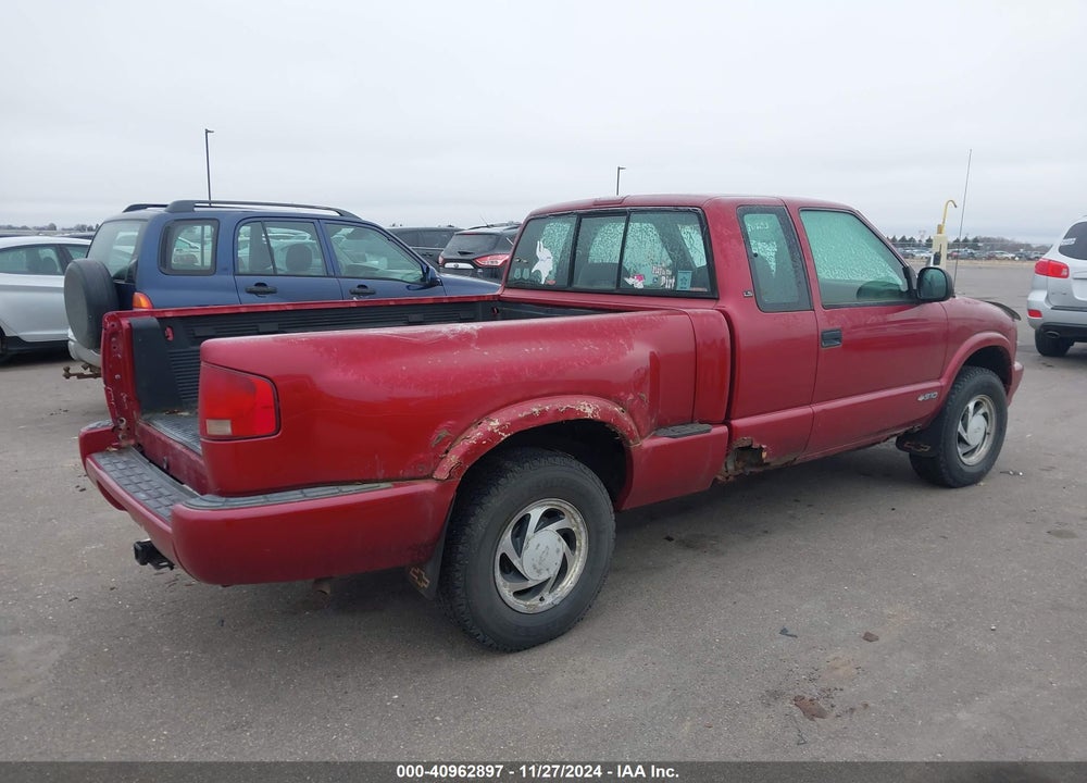 1997 CHEVROLET T10 LS SPORTSIDE VIN: 1GCDT19X5V8125454