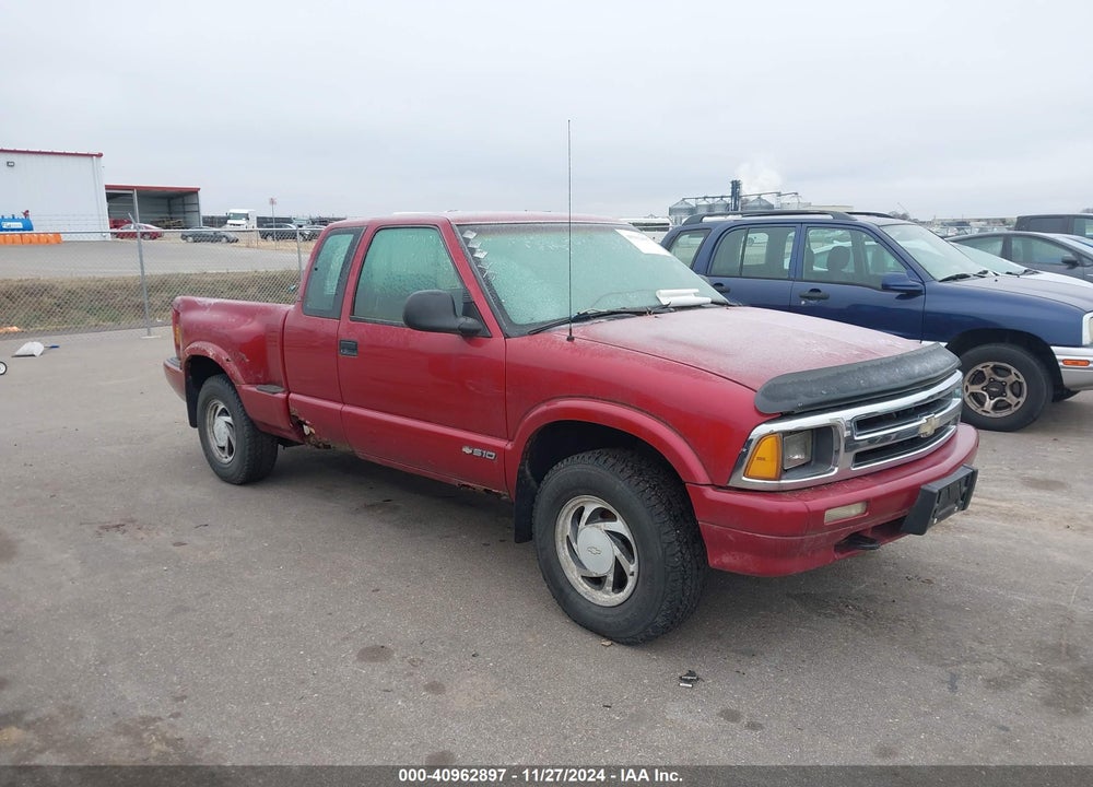1997 CHEVROLET T10 LS SPORTSIDE VIN: 1GCDT19X5V8125454