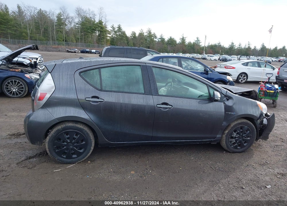 2012 TOYOTA PRIUS C TWO VIN: JTDKDTB35C1504063