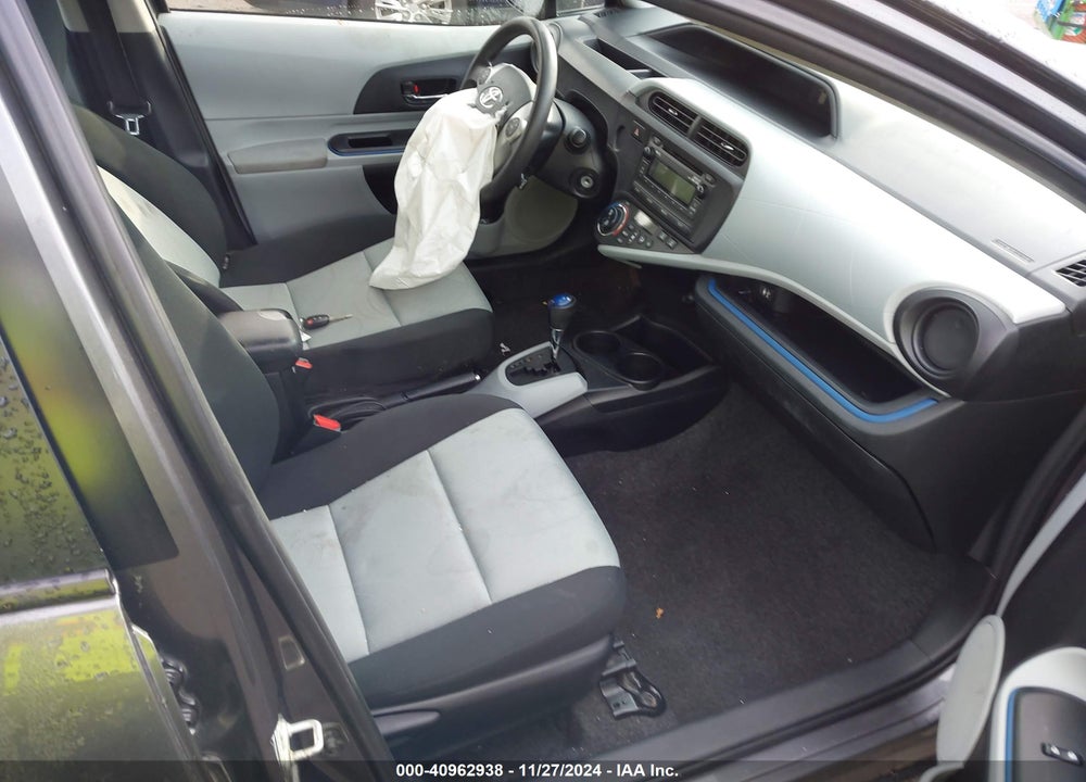 2012 TOYOTA PRIUS C TWO VIN: JTDKDTB35C1504063